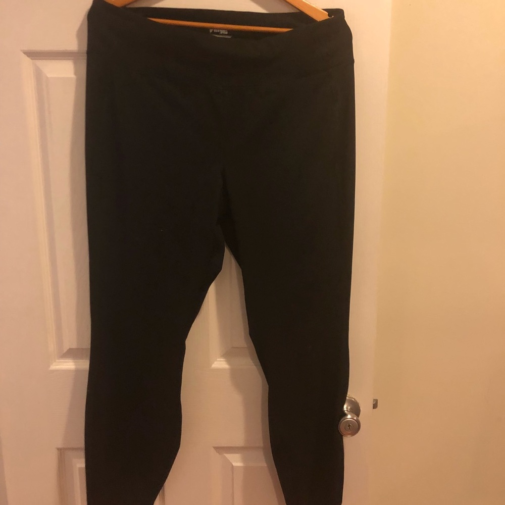 Old navy active leggings in black